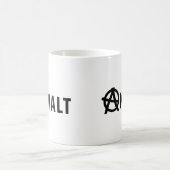 Mug Anwalt (Centre)