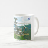 MUG APACHE AH-64D (UK) (Devant droit)
