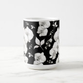 Mug Aquarelle blanche orchidée sur noir | (Centre)