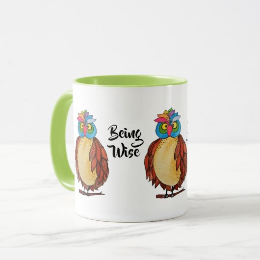 Mug Aquarelle Chouette magique avec plumes arc-en-ciel (Devant gauche)