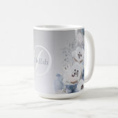 Mug Aquarelle d'hiver Monogramme floral personnalisé (Devant droit)