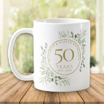 Mug Aquarelle douce Feuilles 50e anniversaire<br><div class="desc">Doté de délicats feuilles d'aquarelle douce,  ce design botanique chic 50e anniversaire mariage peut être personnalisé avec vos informations spéciales cinquantième anniversaire dans un élégant texte en or. Conçu par Thisisnotme©</div>