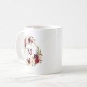 Mug Aquarelle florale de Bourgogne Monogramme B (Devant gauche)