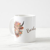 Mug Aquarelle moderne vache Highland avec fleurs (Devant gauche)