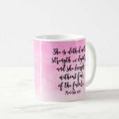 Mug Aquarelle rose Proverbes 31 Bible chrétienne des f (Devant droit)