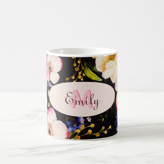 Mug Aquarelle rose Roses jaunes sur noir, Monogramme (Centre)