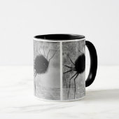 Mug Araignée souriante par Odilon Redon, Halloween Vin (Devant droit)