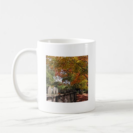 Mug Arbres d'automne et picket de clôture (Gauche)