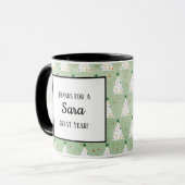 Mug Arbres de Noël blancs décorés Étoile verte et orne (Devant gauche)
