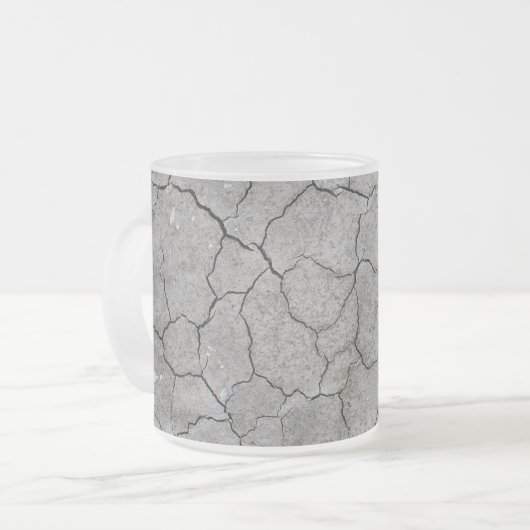 Mug : Argile de sol Gris Sec Cracké. Finition figé (Devant gauche)