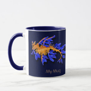 Mug Armature en or et en bleu feuillu illustrée