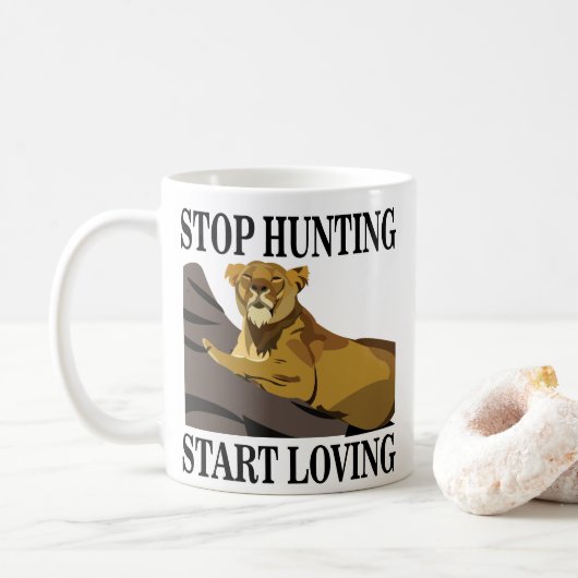 Mug Arrêtez de chasser, commencez à aimer la lionne (Avec donut)