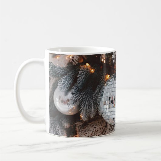 Mug Arrière - plan décorations arborées avec lumière d (Gauche)