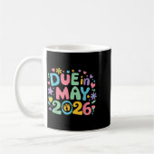 Mug Arrivée mai 2026 Grossesse Future Maman Mère P (Gauche)