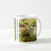 Mug Arrosage vintage Dans Un Patch De Vinca (Devant droit)