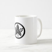 Mug Arrowhead debout dans un cercle (Devant droit)