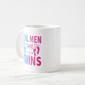 Mug Art de mots jumeaux drôles de vrais hommes (Devant gauche)