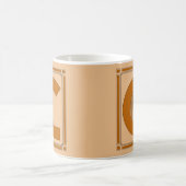 Mug Art déco de lignes droites avec le monogramme, (Centre)
