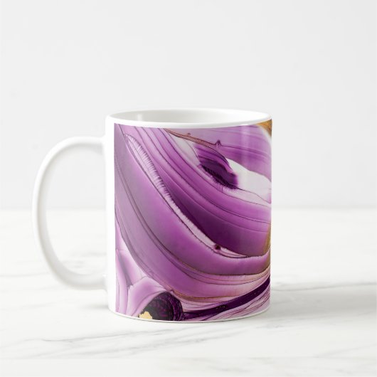 Mug Art fluide, texture dorée lilas marbrée. (Gauche)