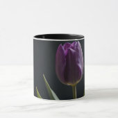 Mug Art numérique de fleur de tulipe pourpre (Centre)