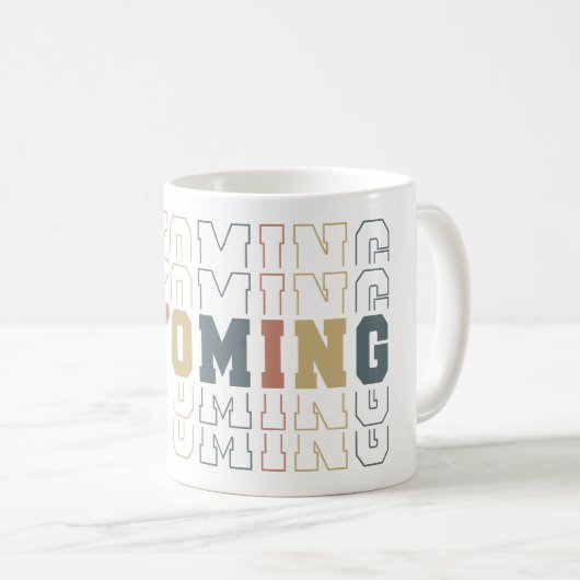 Mug Art Word Wyoming empilé (Devant droit)