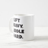 Mug Ascenseur Lourd, Croustillant Dur - Entraînement D (Devant gauche)