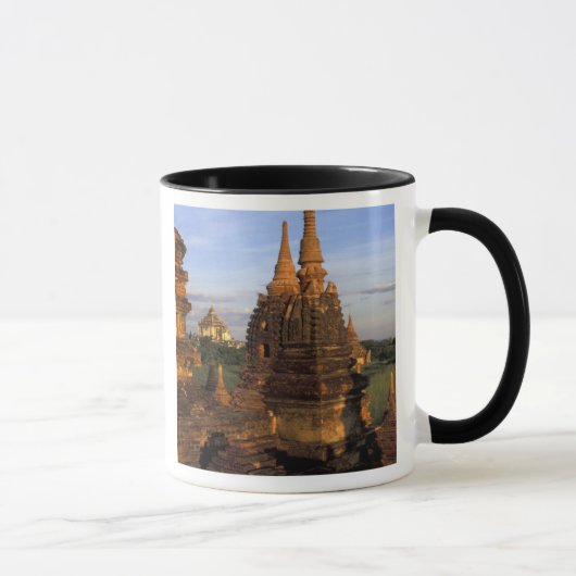 Mug Asie, Myanmar, Bagan. Temples antiques et (Droite)