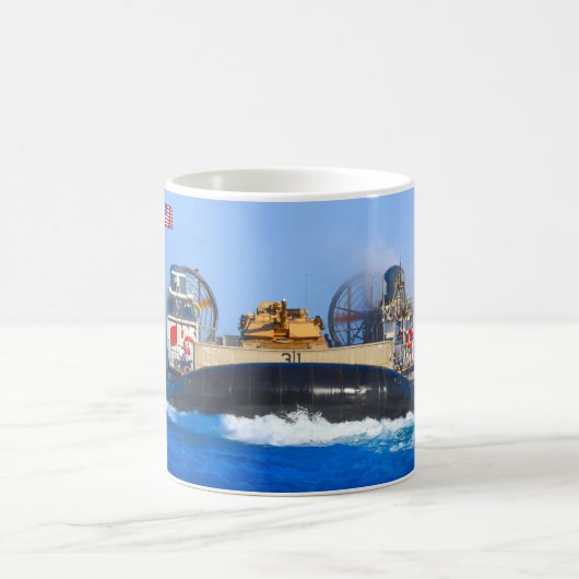 MUG ASSAUT DE PLAGE - LCAC (Centre)