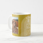 Mug Astrologie Leo Zodiac Signal Photo Personnalisé An<br><div class="desc">Personnalisez cette tasse de zodiac avec une photo, la date de naissance et le nom. Un design d'anniversaire personnalisé avec le signe zodiaque - Leo - plus traits de personnalité, information et constellation. Une couleur or chaude - associée à Leo est le design principal derrière tous les détails du Zodiac....</div>