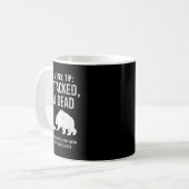 Mug Astuce drôle d'attaque d'ours de camping Randonnée (Devant gauche)