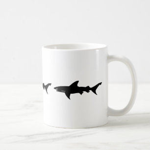 Mug Attaque de requin - plongée avec le noir élégan
