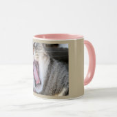 Mug Attaquez avec la photographie d'un chat tigré (Devant droit)