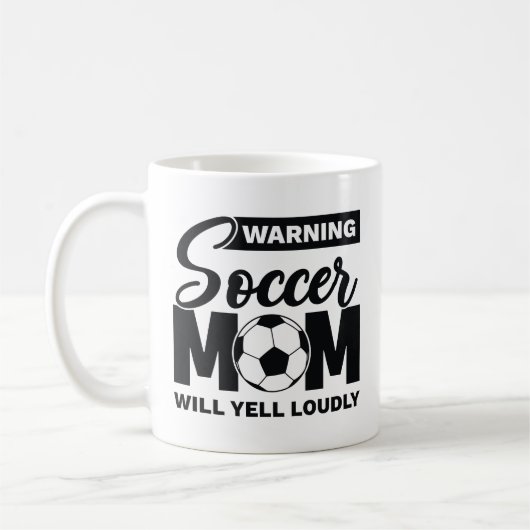 Mug Attention Maman De Football Va hurler Fort (Gauche)