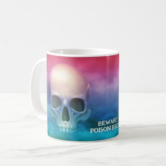 Mug Attention ! Poison Brew. OEuvre crâne (Devant gauche)