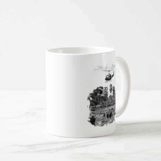 Mug Atterrissage du Vietnam Huey (Devant droit)