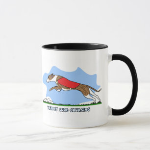 Mug Attrait de bande dessinée chassant le whippet