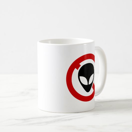 MUG AUCUN ALIEN (Devant droit)