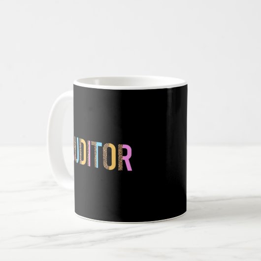 Mug Auditeur Leopard Audit Auditeur (Devant gauche)
