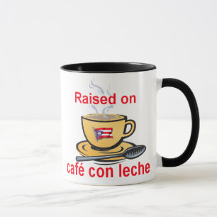 Mug augmenté sur le leche d'escroquerie de café