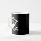 Mug Auntie Goose On The Loose Funny Drinking Gift  (Devant gauche)