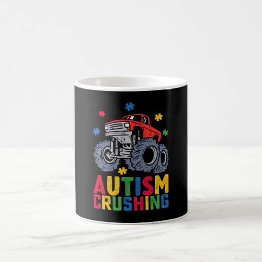 Mug Autisme écrasant Monster Truck Sensibilisation Gar (Centre)