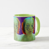 Mug Autoportrait d'une femme serpent (Devant droit)