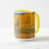Mug Autumn Colored Aspen Trees (Devant droit)