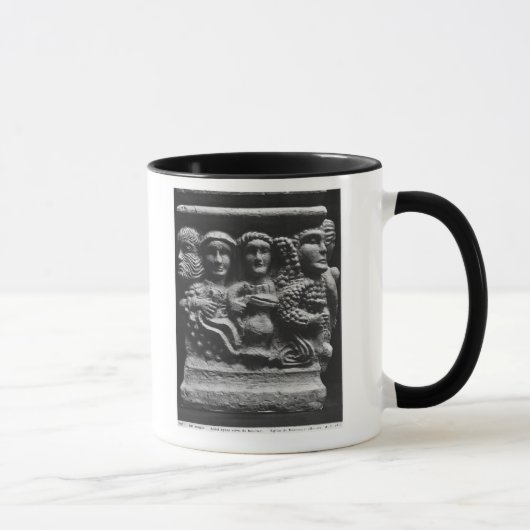 Mug Avant d'un autel utilisé comme police dépeignant (Droite)