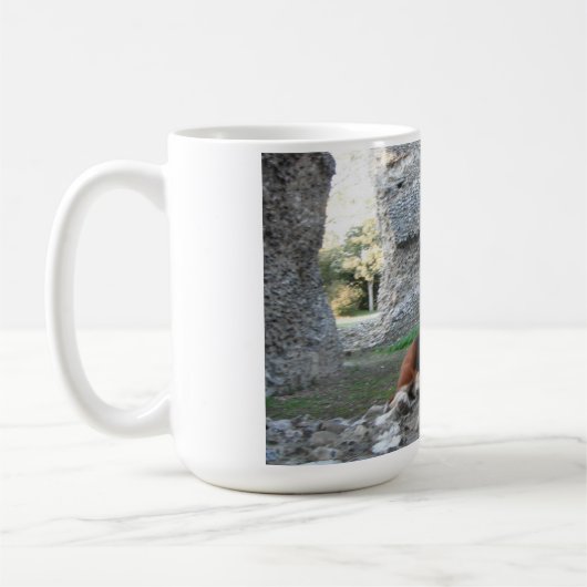 Mug Avec Basset Hound Castle Ruines Visite (Gauche)