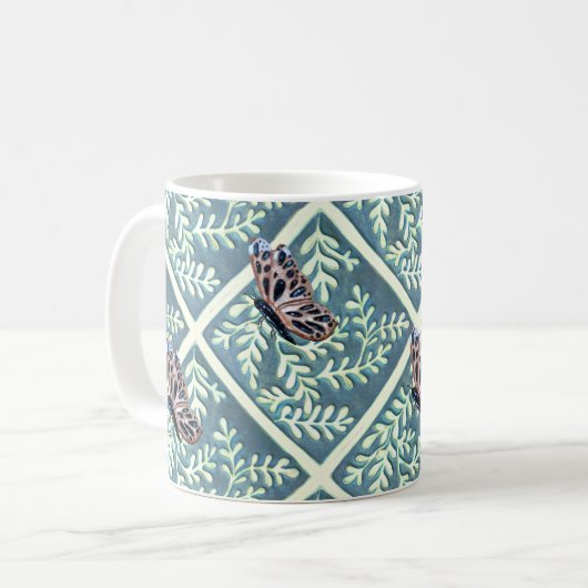 Mug avec feuillage et papillons (Devant gauche)