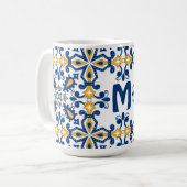 Mug Avec initiale 💛 💙azulejos bleus et jaunes (Devant gauche)