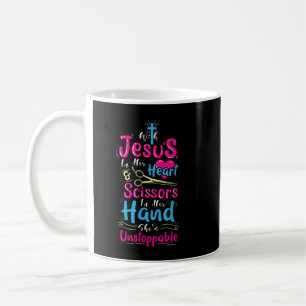 Mug Avec Jésus Dans Son Coeur Et Des Ciseaux Dans Sa M