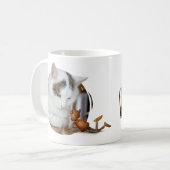 Mug avec l'elfe de la glande et ses amis de chat (Devant gauche)