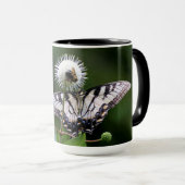 Mug avec papillon et volez sur Fleur sauvage (Devant droit)